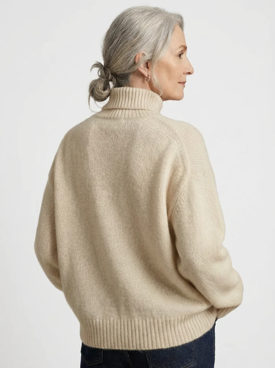 Celia – Pull Col Montant Doux & Élégant